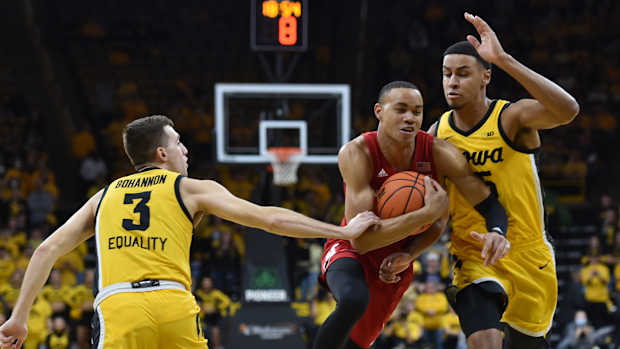 Bryce McGowens MBB vs Iowa 2022.02.13